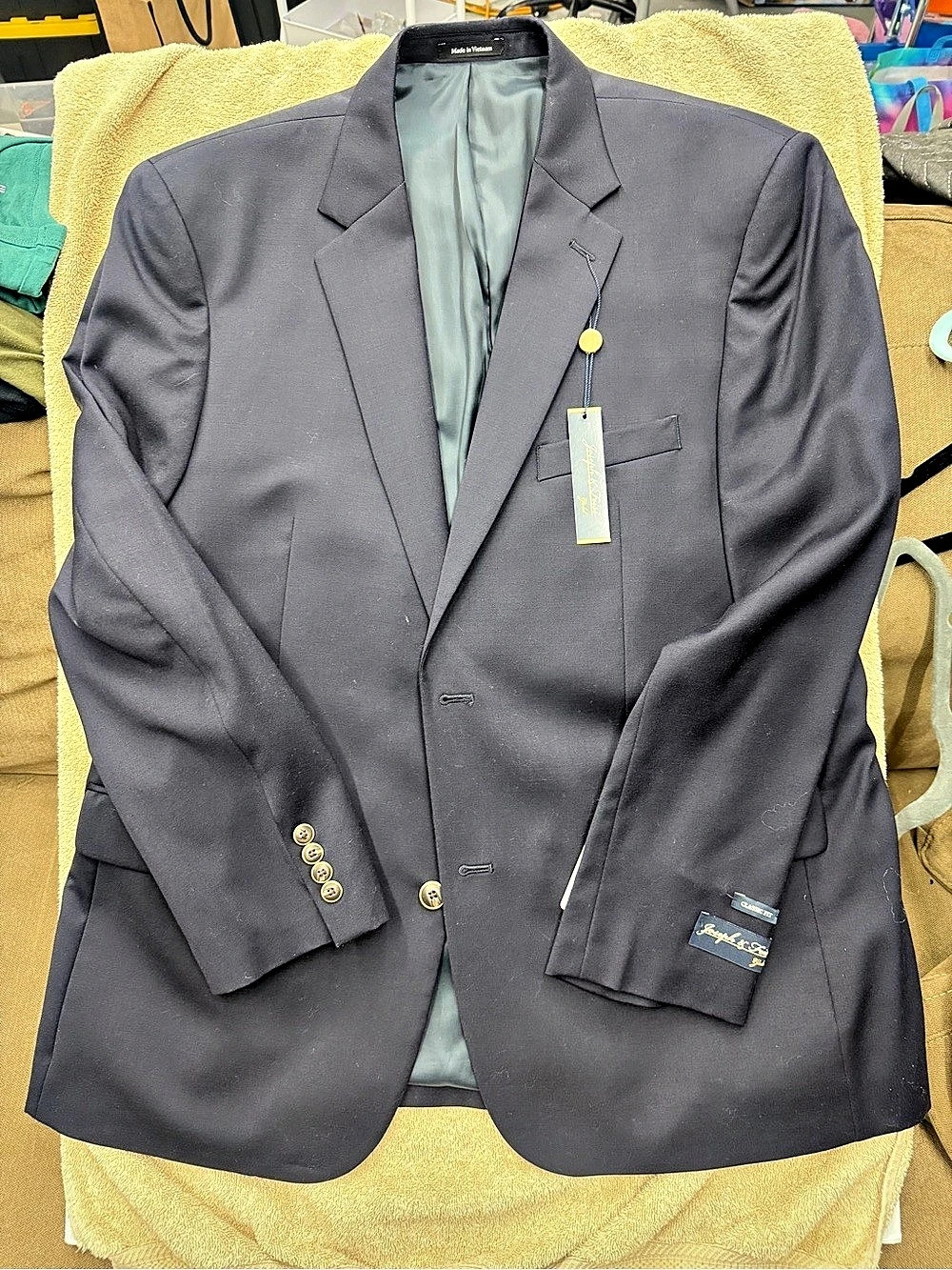 Joseph & Feiss Gray Men's Wool Sport Coat Size 44R NWT